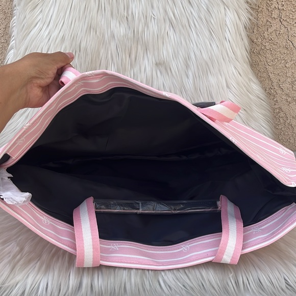 Victoria Secret tote bag - Picture 9 of 15